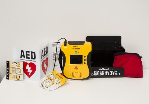 Defibtech Lifeline VIEW Semi Automatic Defibrillator Package